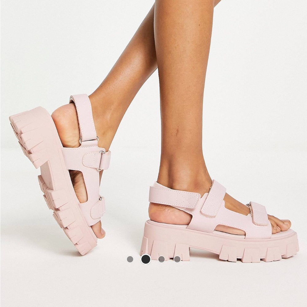 Pink chunky sandals, size 9